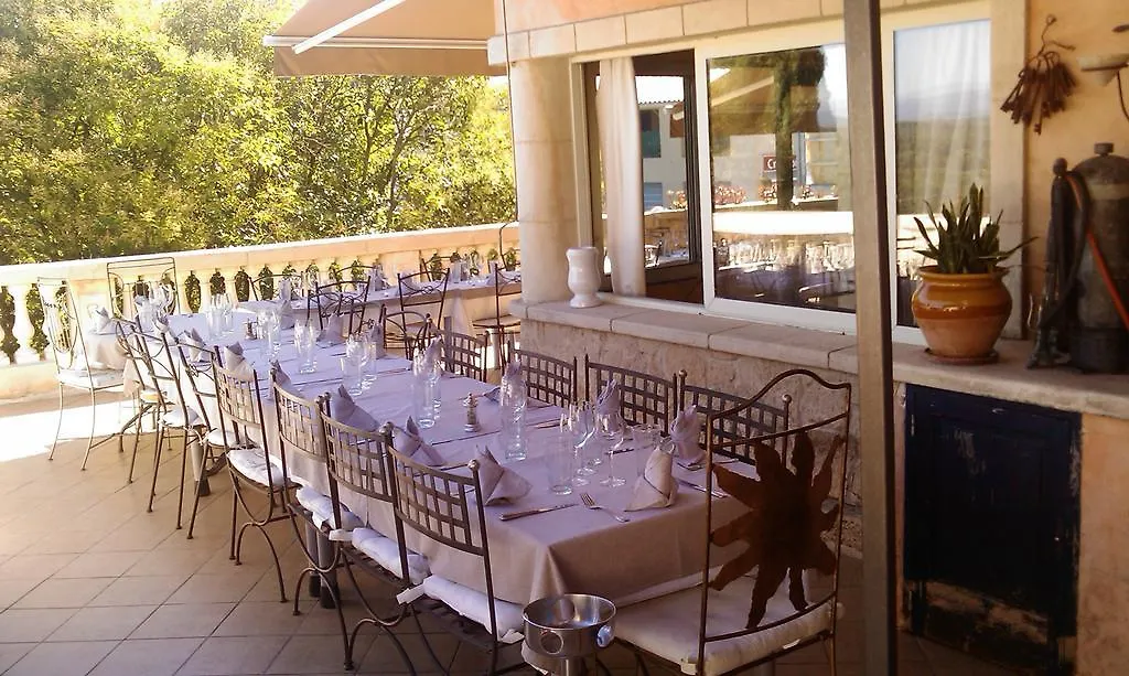 Logis Le Mas Et La Flambee Du Luberon Hotel Venelles 3*,  France